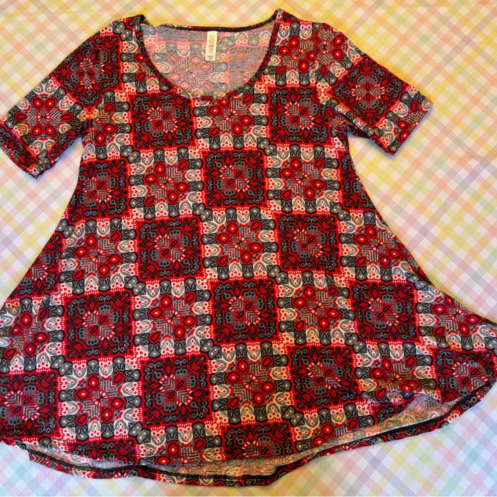 LuLaRoe Red and Black Geometric Top